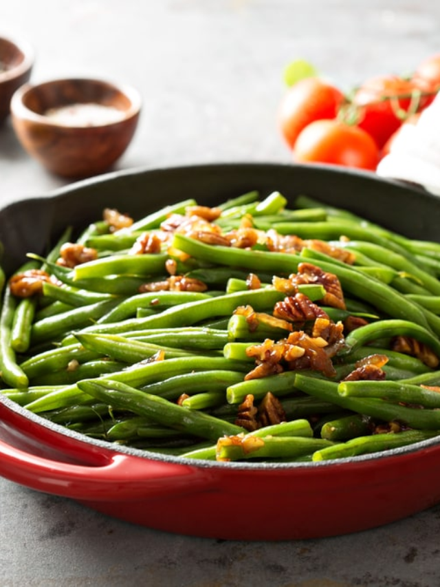 What vegetables to serve with beef stroganoff