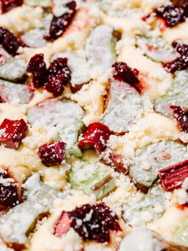 8 Crumble Delights to Devour