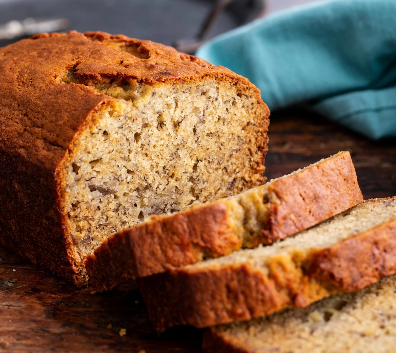 Classic Banana Bread Recipe (Easy & Moist)